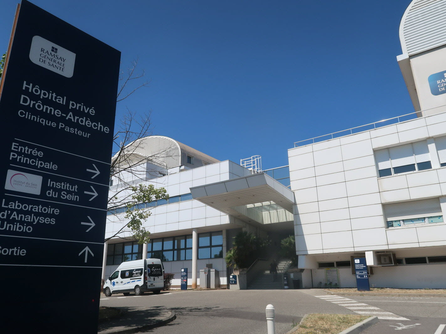 Des soins en mouvement : l&rsquo;Hôpital privé Drôme Ardèche s&rsquo;organise autour de deux nouveaux piliers